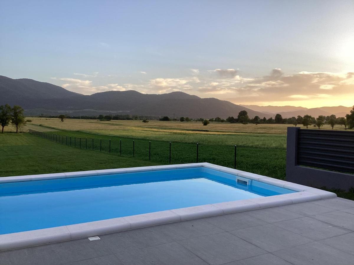 Villa Biser Gacke Sinac Exterior foto
